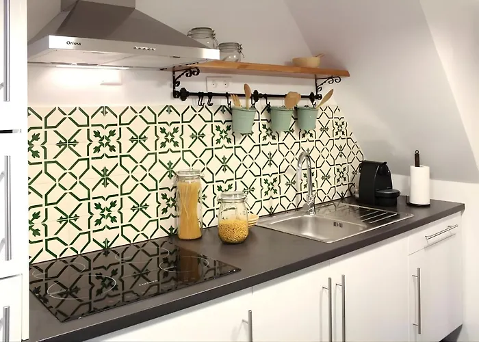 Sant'ana Mouraria 2br アパート *
